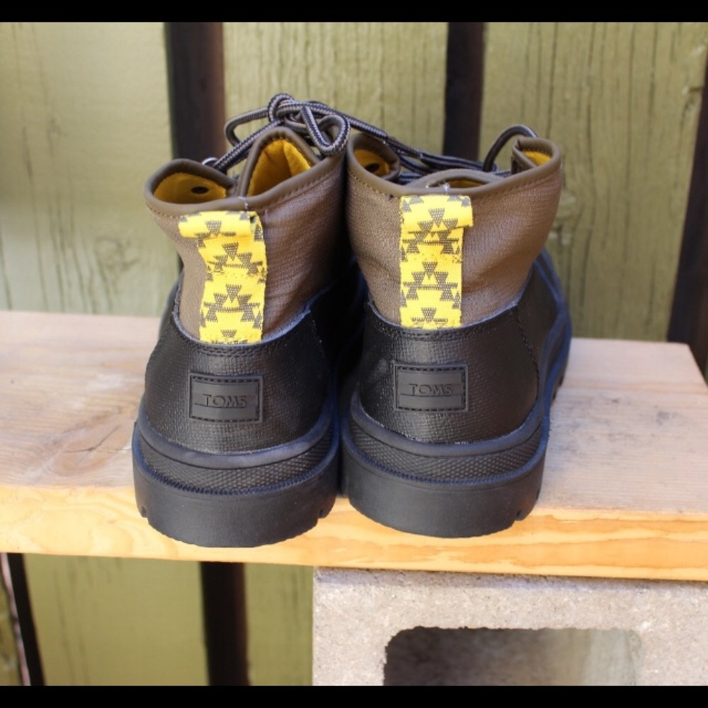 NWOT Toms Cordova Boots, size 10.5 M - Picture 4 of 5